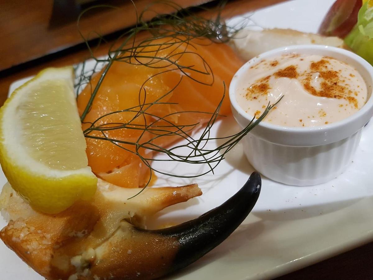 Murray Arms Hotel And Seafood Restaurant, Orkney Saint Margarets Hope Esterno foto